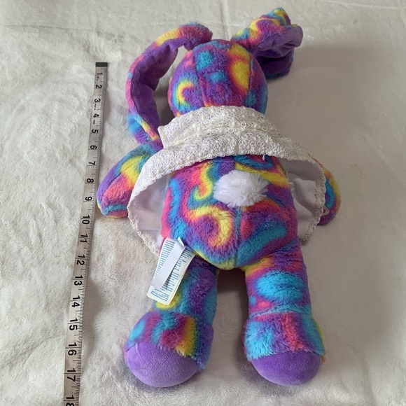 Tie dye bunny Build a Bear 2017 - Picture 7 of 10